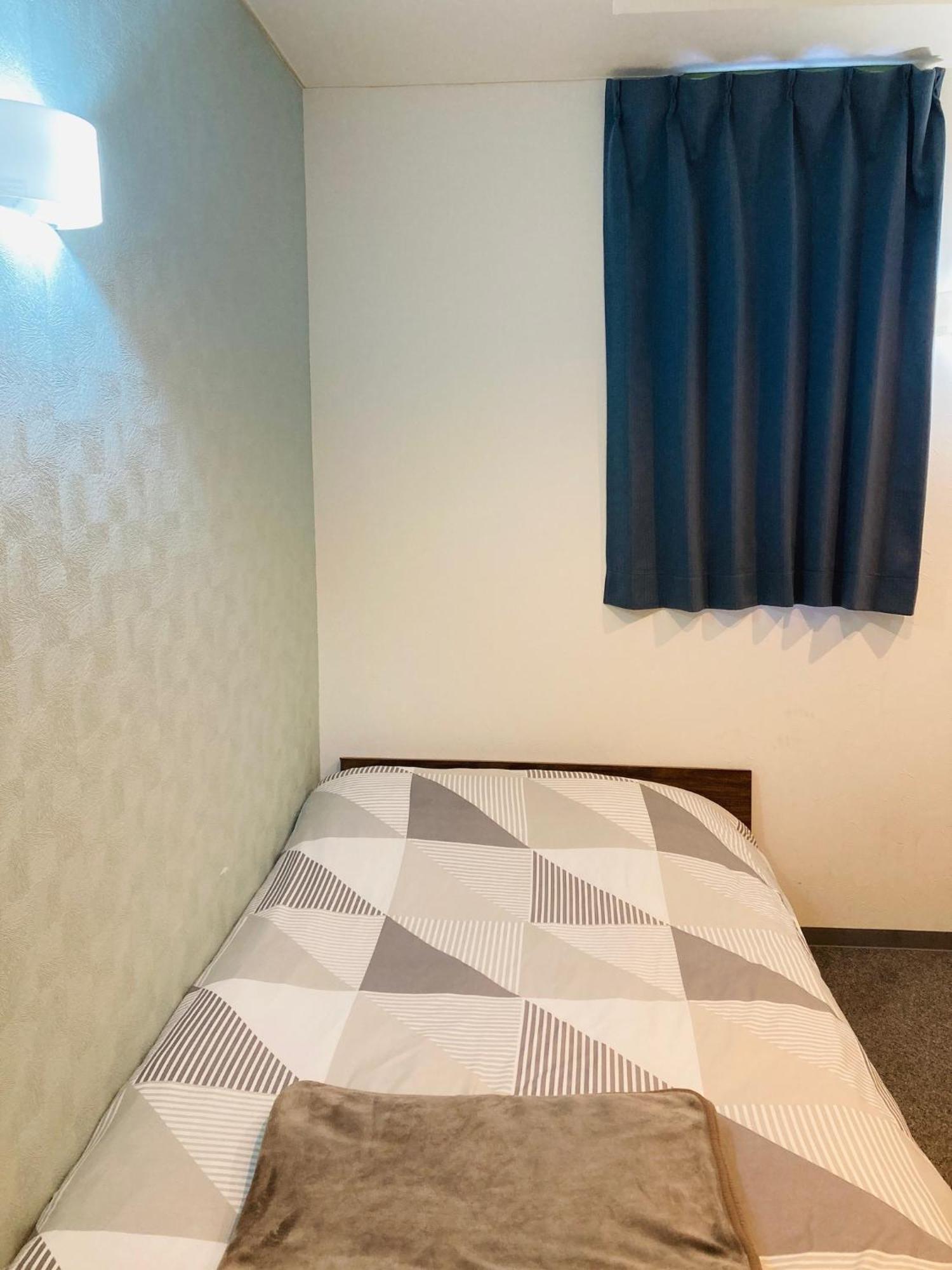 Hotel Leola - Vacation Stay 25772V Осака Экстерьер фото