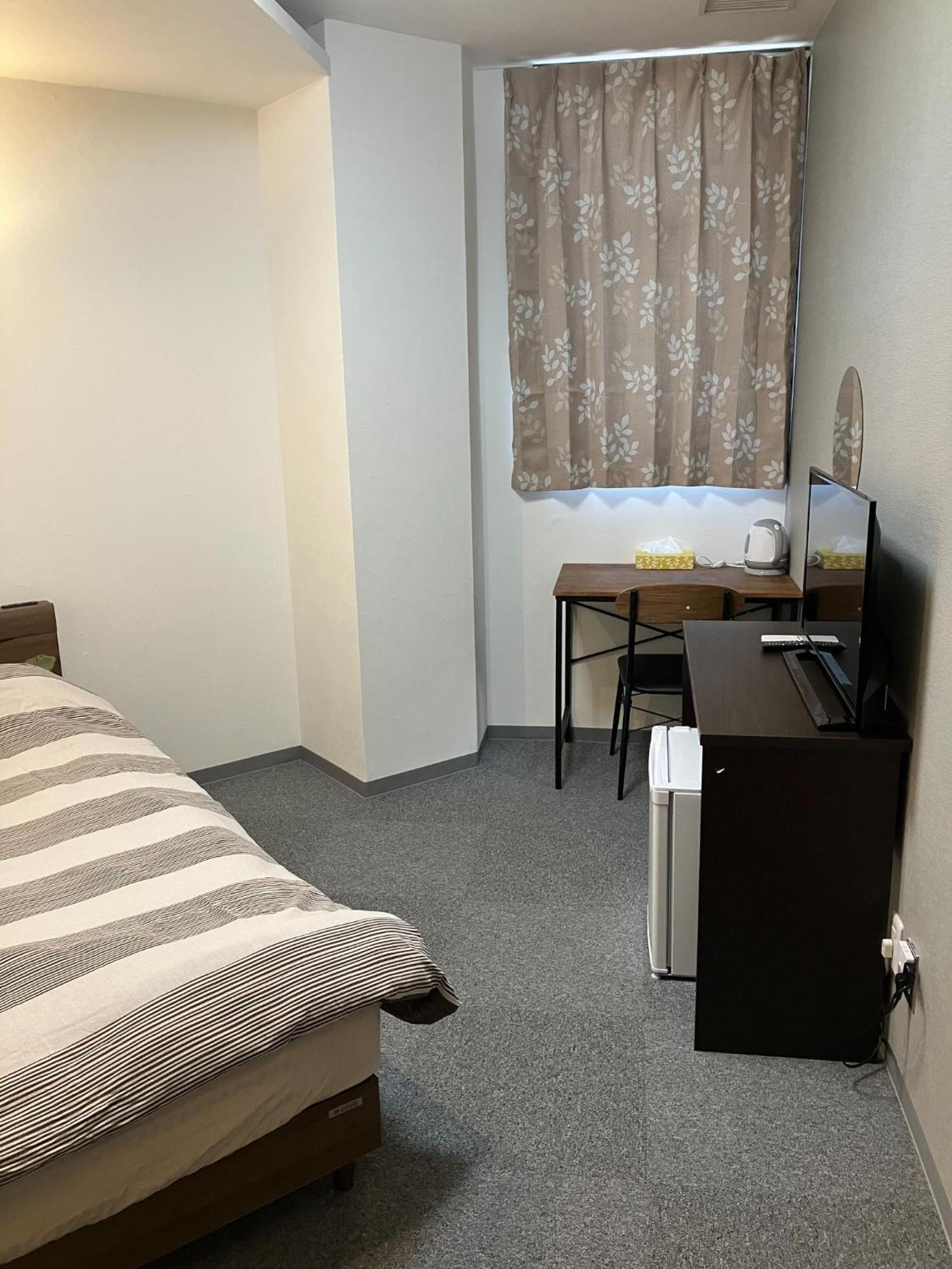 Hotel Leola - Vacation Stay 25772V Осака Экстерьер фото