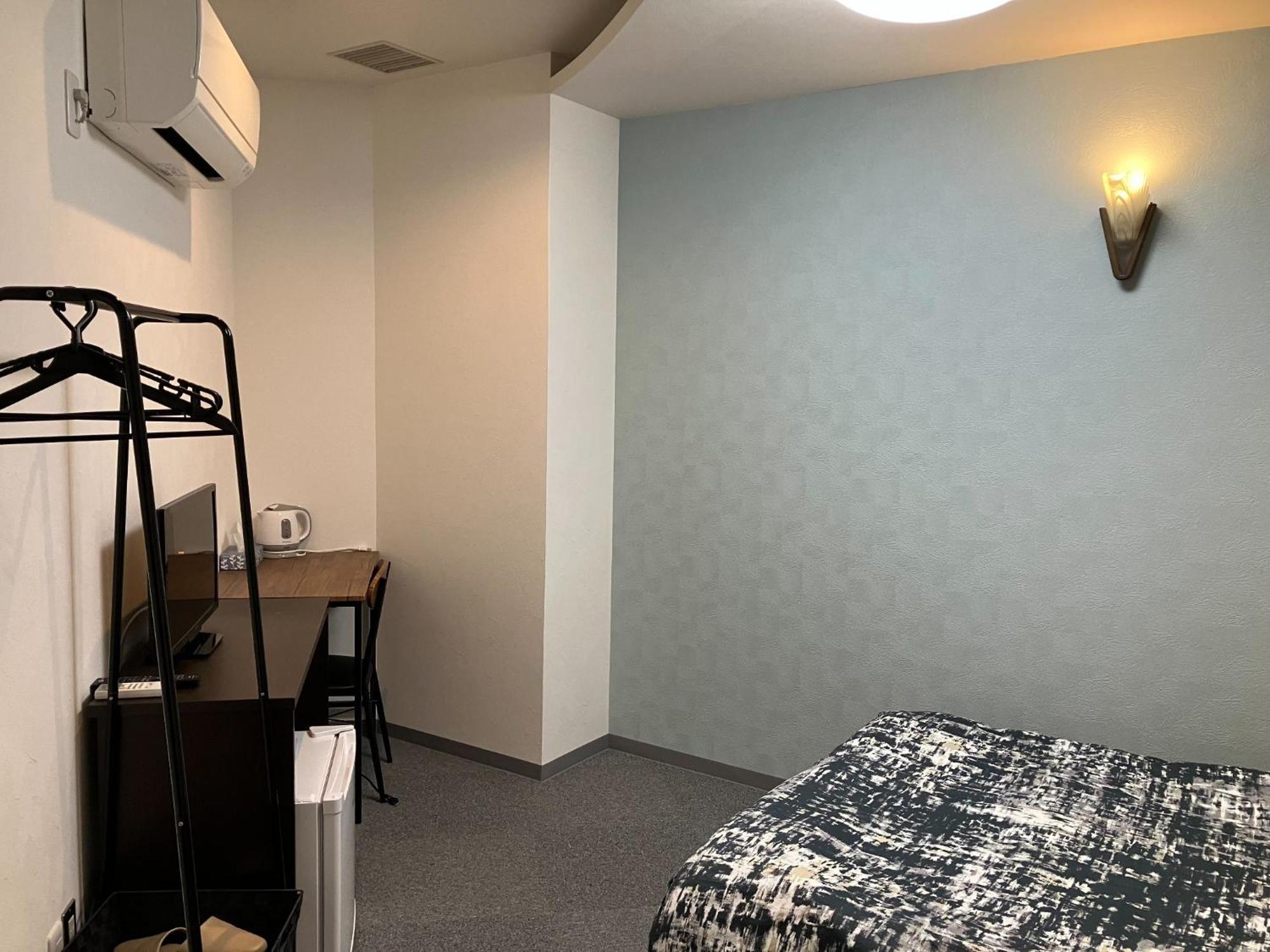 Hotel Leola - Vacation Stay 25772V Осака Экстерьер фото