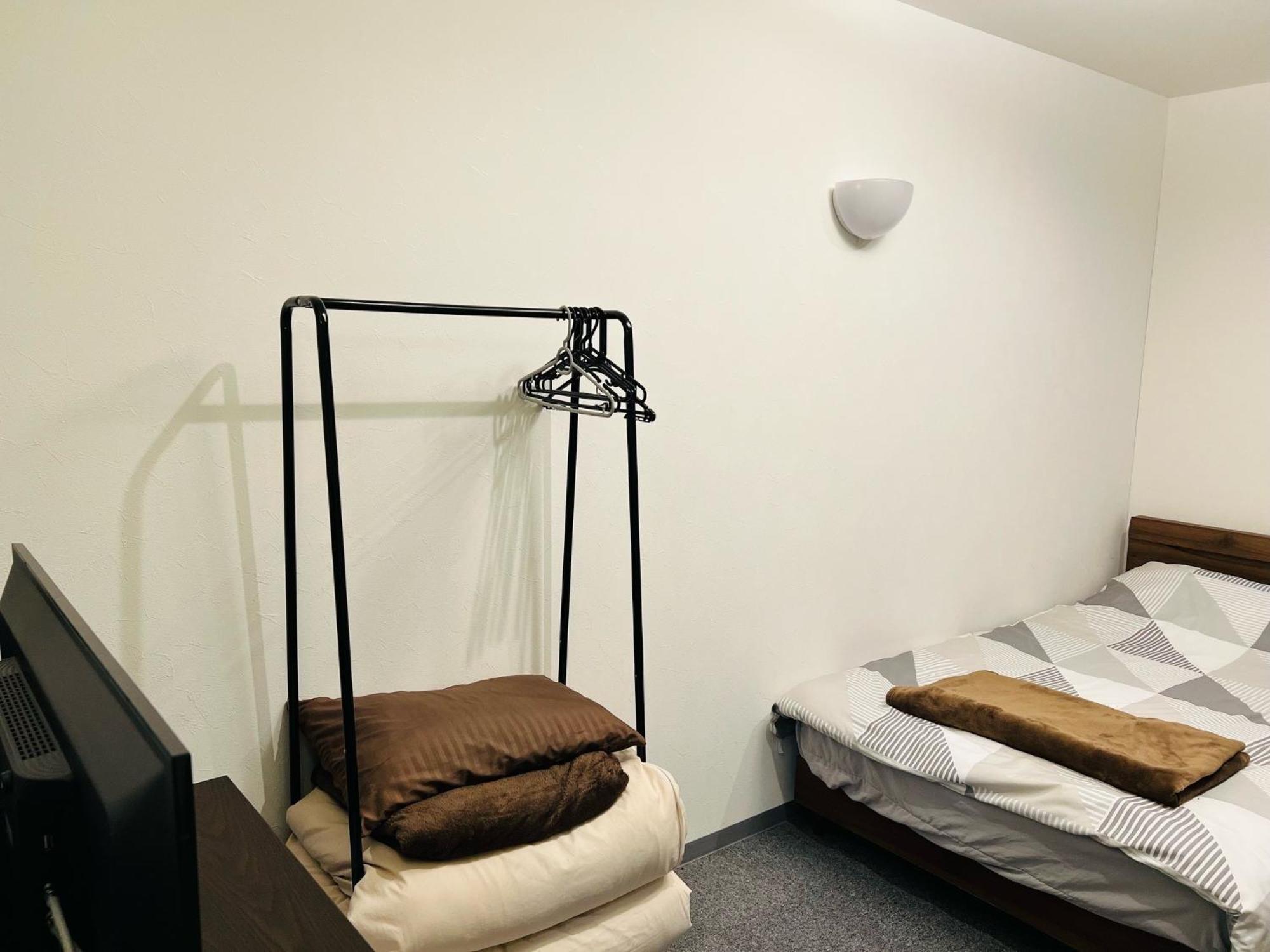 Hotel Leola - Vacation Stay 25772V Осака Экстерьер фото